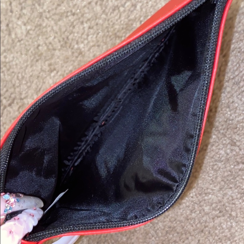 Cosmetic Bags 💄👛 - Picture 2 of 4